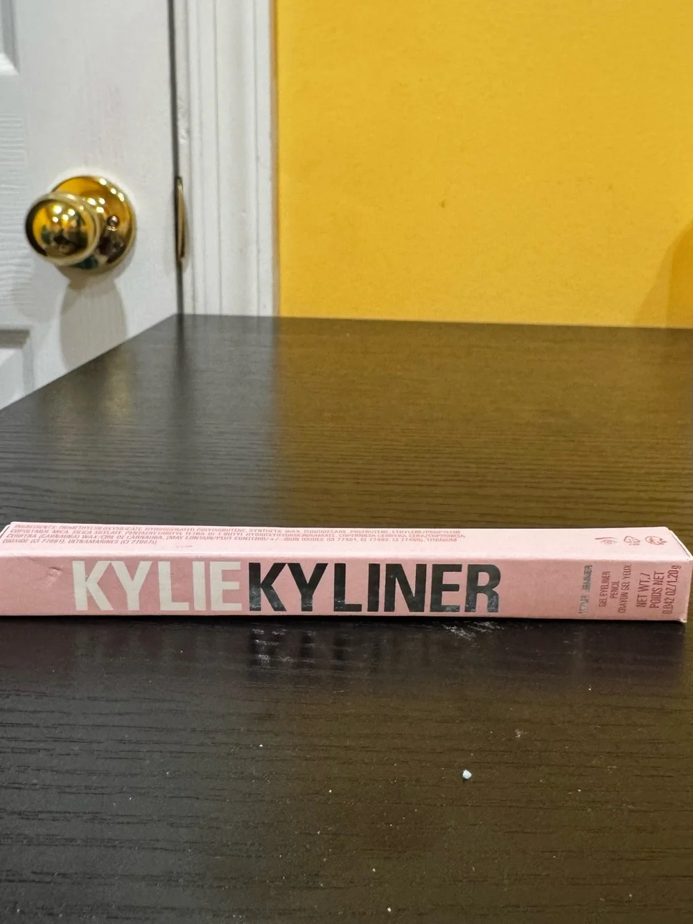 Kyliner Black Eyeliner Pencil by Kylie Cosmetics - 002 Grey Matte